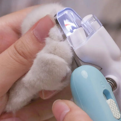 Lighted Pet nail clippers